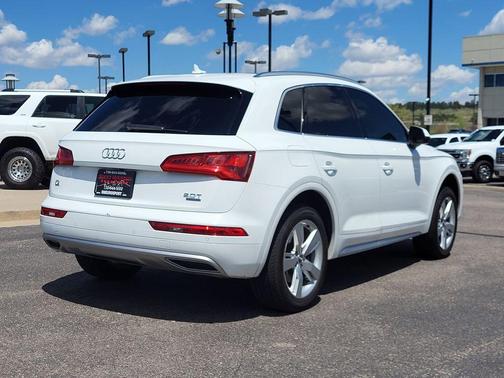 2018 Audi Q5 2.0T Premium Plus