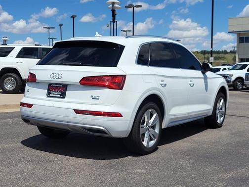 2018 Audi Q5 2.0T Premium Plus