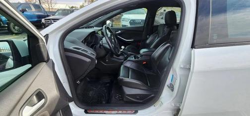 White 2014 Ford Focus ST