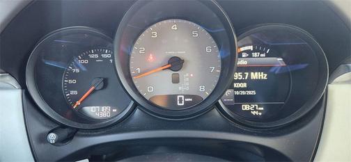 2015 Porsche Macan S