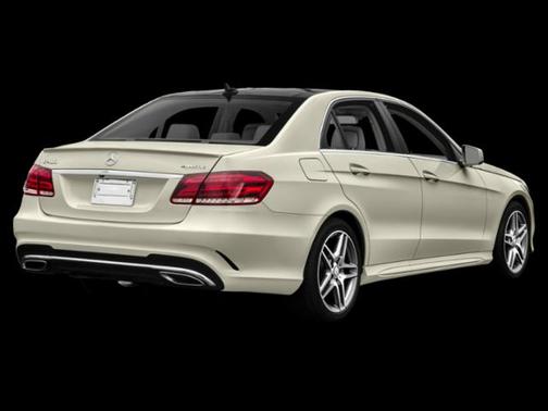 2015 Mercedes-Benz E-Class 4MATIC