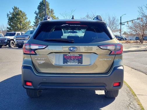 2024 Subaru Outback Premium