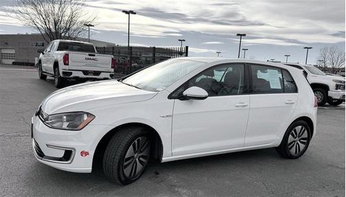 2016 Volkswagen e-Golf SE