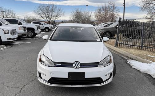 2016 Volkswagen e-Golf SE