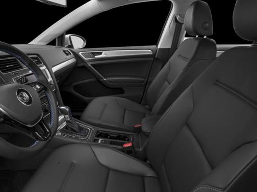 2016 Volkswagen e-Golf SE