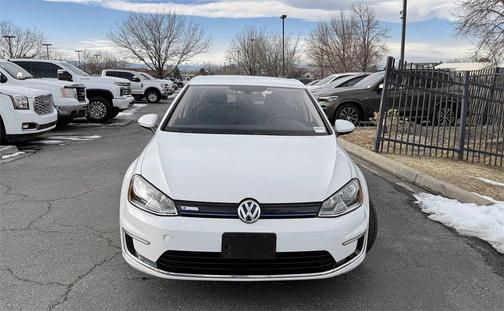 2016 Volkswagen e-Golf SE