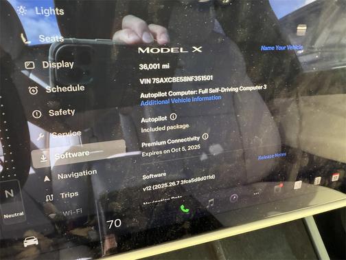 2022 Tesla Model X Dual Motor All-Wheel Drive
