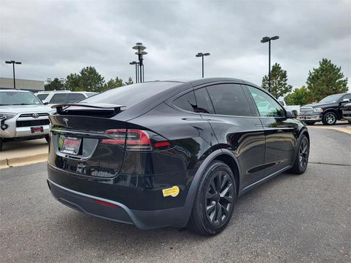 2022 Tesla Model X Dual Motor All-Wheel Drive