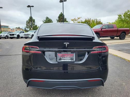 2022 Tesla Model X Dual Motor All-Wheel Drive
