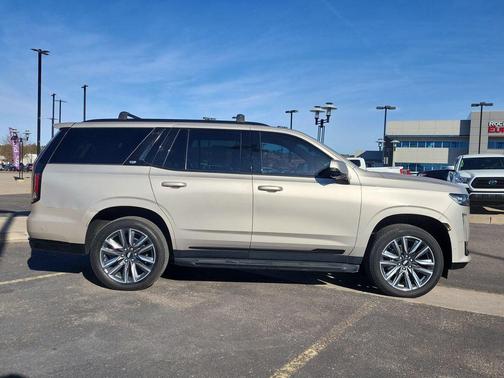 2022 Cadillac Escalade Sport