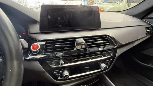 Black 2018 BMW M5 Base