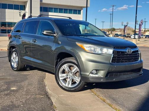 2014 Toyota Highlander Limited Platinum