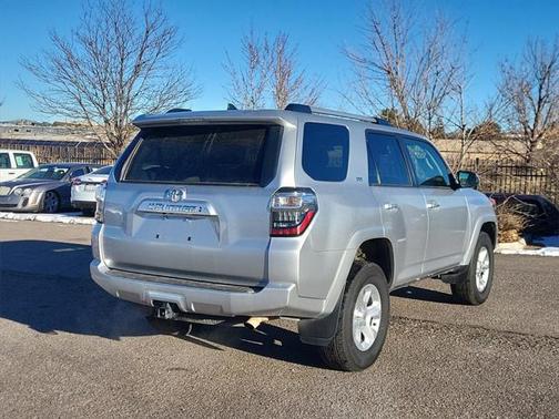 2022 Toyota 4Runner SR5