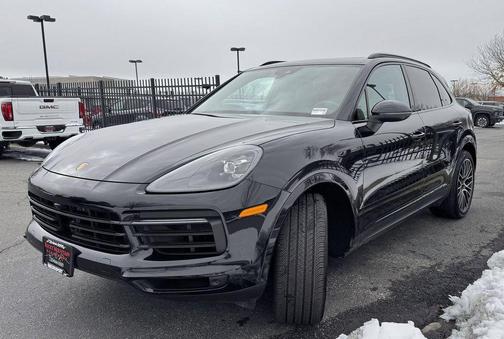 2022 Porsche Cayenne Cayenne