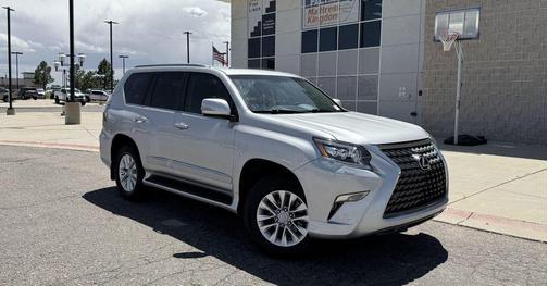 Silver Lining Metallic 2019 Lexus GX 460 Base
