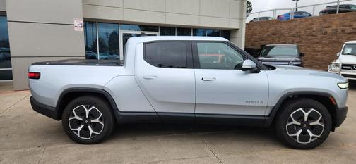 2023 Rivian R1T Adventure