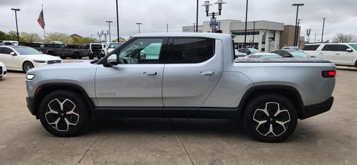 2023 Rivian R1T Adventure