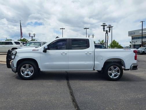 White 2021 Chevrolet Silverado 1500 LT