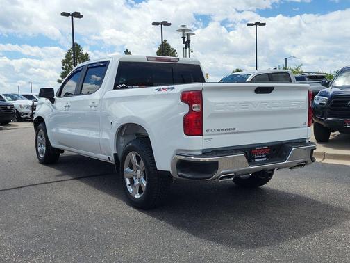 White 2021 Chevrolet Silverado 1500 LT