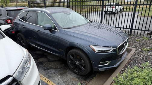 Blue 2019 Volvo XC60 T6 Inscription