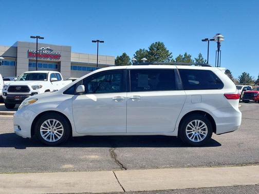2017 Toyota Sienna Limited