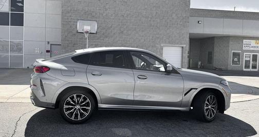 Gray 2025 BMW X6 xDrive40i