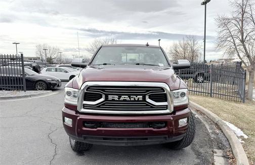 2017 RAM 2500 Limited Crew Cab 4x4 6'4' Box