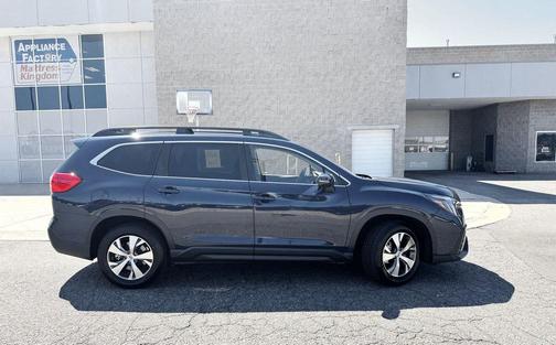 2023 Subaru Ascent Premium 8-Passenger