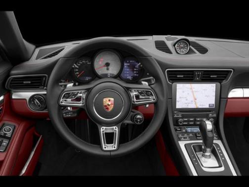 2019 Porsche 911 Carrera 4S Cabriolet