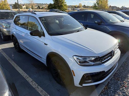2020 Volkswagen Tiguan 2.0T SE R-Line Black