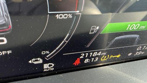 2022 Audi e-tron Premium