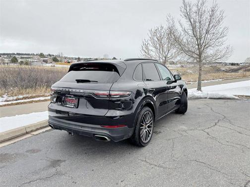 2022 Porsche Cayenne Cayenne