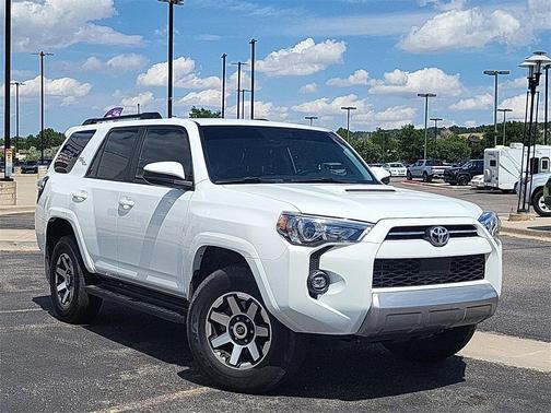 2024 Toyota 4Runner TRD Off Road