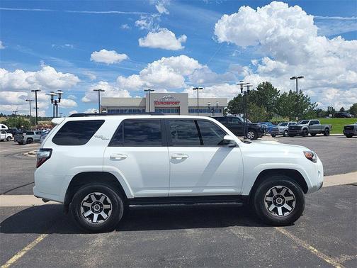 2024 Toyota 4Runner TRD Off Road