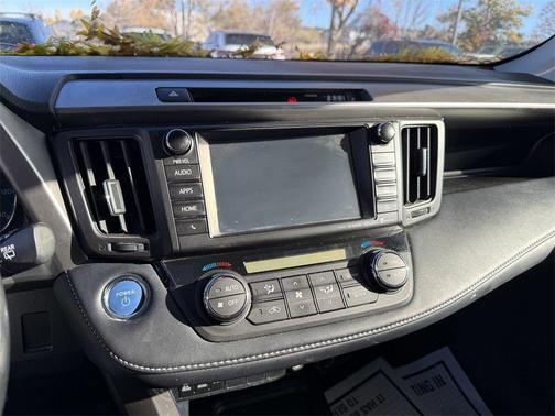 2018 Toyota RAV4 Hybrid XLE