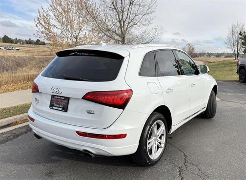 2017 Audi Q5 2.0T Premium Plus