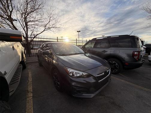 2017 Subaru Impreza 2.0i