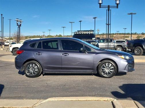 2017 Subaru Impreza 2.0i