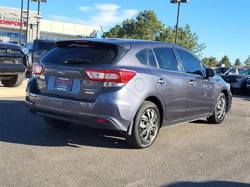 2017 Subaru Impreza 2.0i