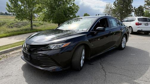 Black 2018 Toyota Camry LE