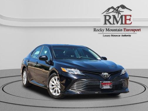 Black 2018 Toyota Camry LE