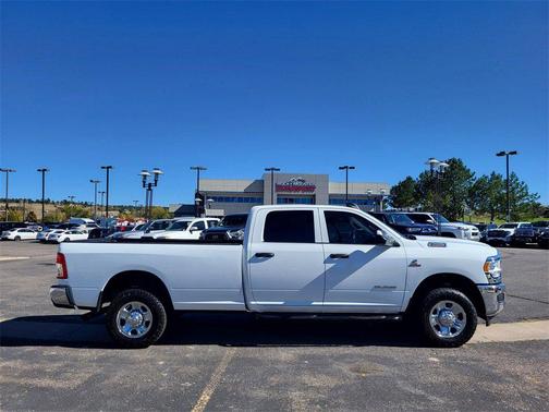 2022 RAM 3500 Tradesman Crew Cab 4x4 8' Box