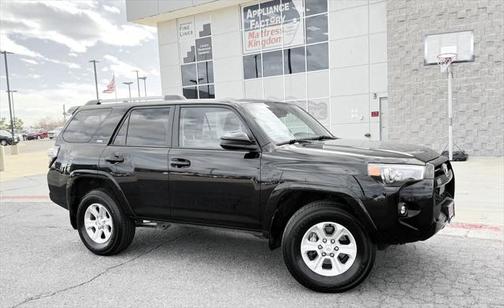2023 Toyota 4Runner SR5