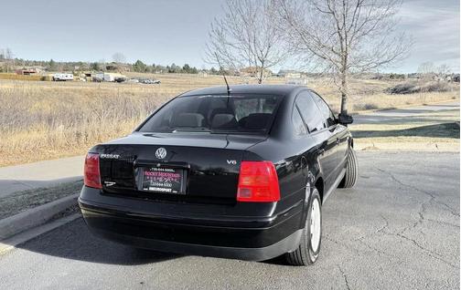 Black 1999 Volkswagen Passat GLS