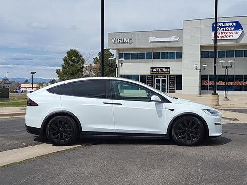 2022 Tesla Model X Dual Motor All-Wheel Drive