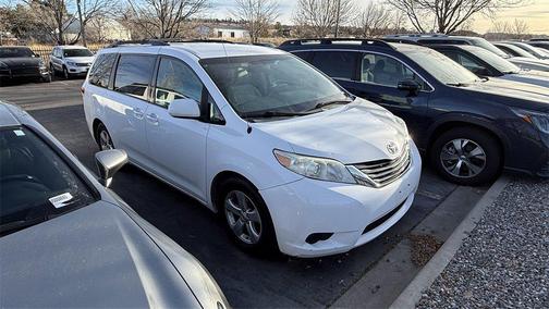 2012 Toyota Sienna LE