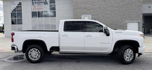 2022 Chevrolet Silverado 2500 High Country
