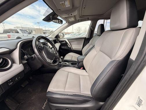 2016 Toyota RAV4 Hybrid Limited