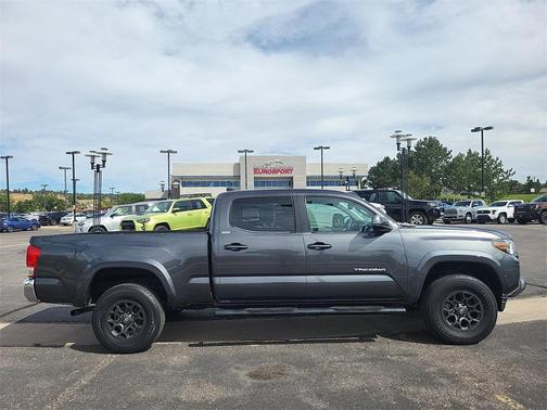 2017 Toyota Tacoma SR5