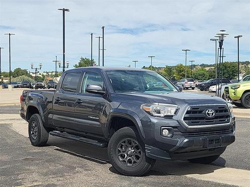 2017 Toyota Tacoma SR5